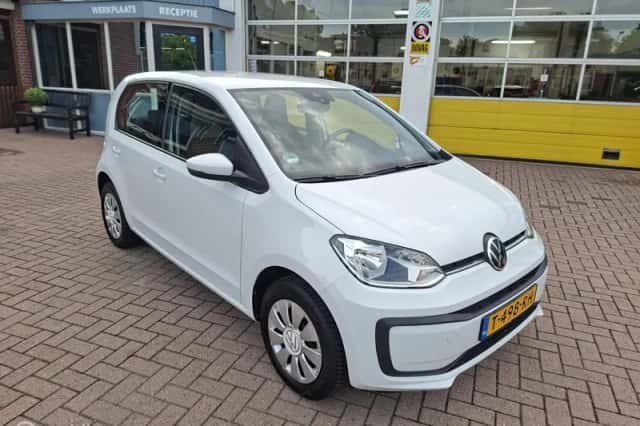 Volkswagen Up! (2023) thumbnail 1