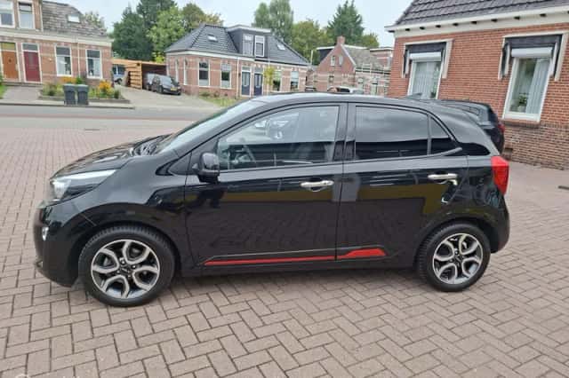 Kia Picanto (2024) thumbnail 6