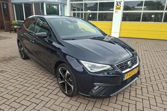 SEAT Ibiza (2022) thumbnail 1