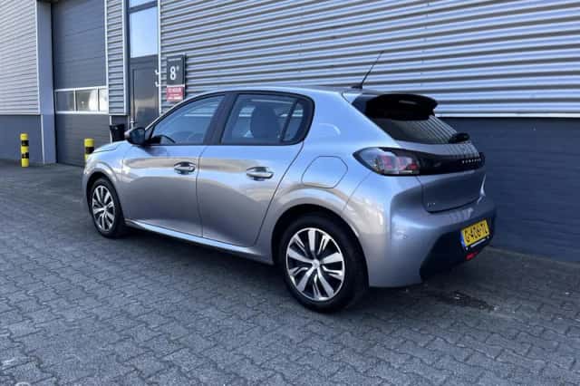 Peugeot 208 (2019) thumbnail 4