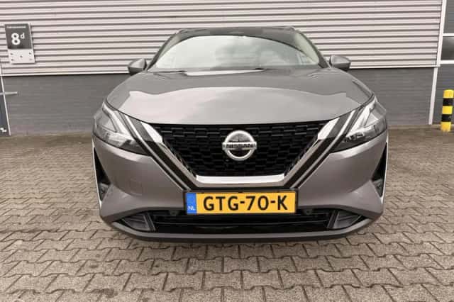 Nissan Qashqai (2021) thumbnail 2