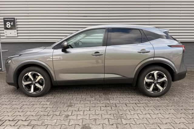 Nissan Qashqai (2021) thumbnail 6
