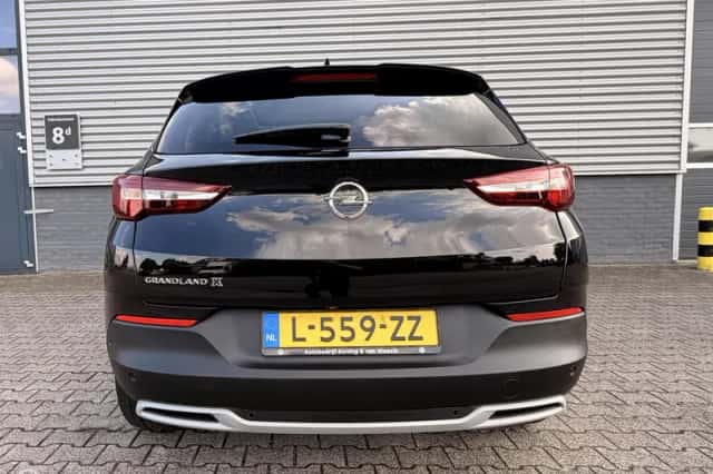 Opel Grandland X (2021) thumbnail 4