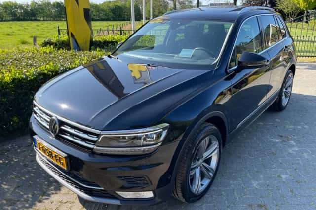 Volkswagen Tiguan (2017) thumbnail 1