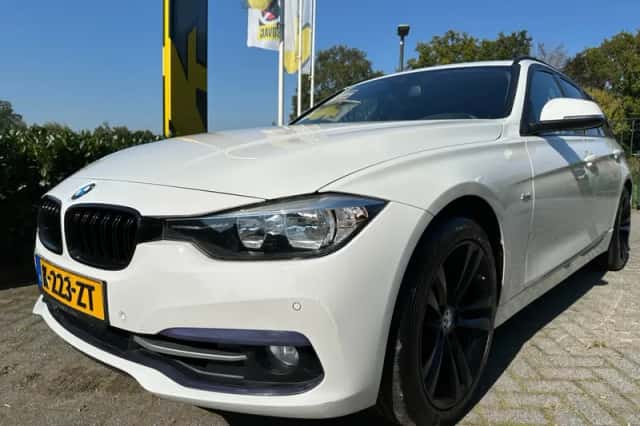 BMW 3-Serie (2016) thumbnail 4