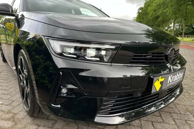 Opel Astra (2022) thumbnail 4