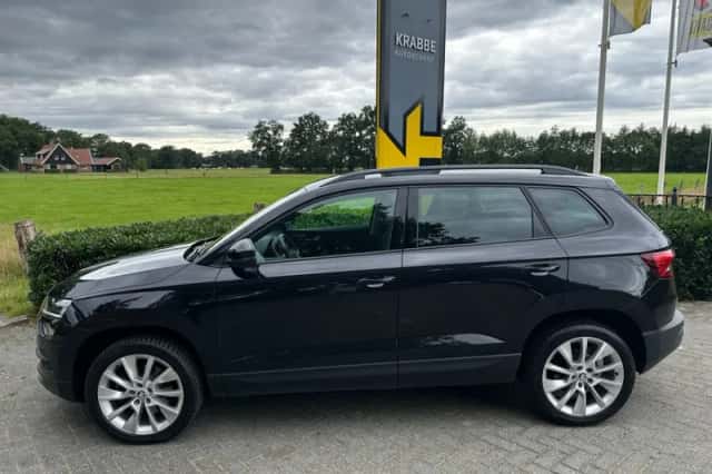 Škoda Karoq (2018) thumbnail 2