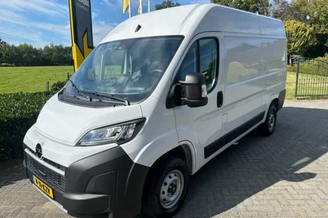 Opel Movano (2024) thumbnail 1