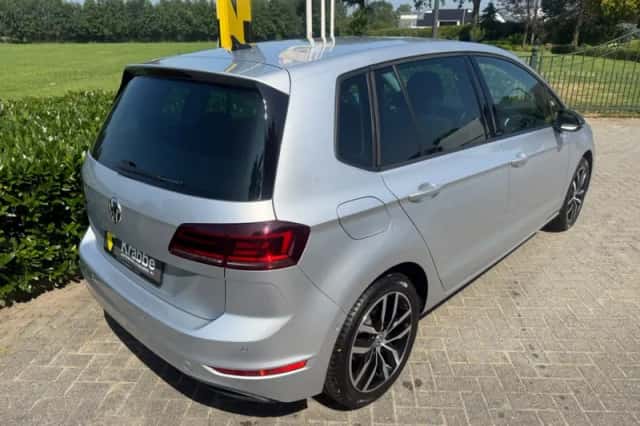 Volkswagen Golf Sportsvan (2020) thumbnail 6