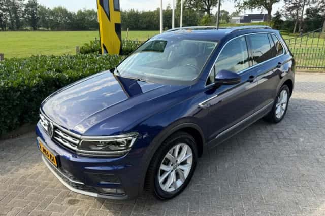 Volkswagen Tiguan (2017) thumbnail 1