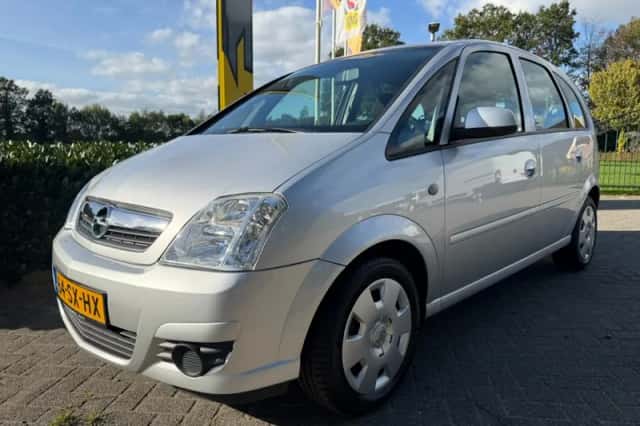 Opel Meriva (2006) thumbnail 4