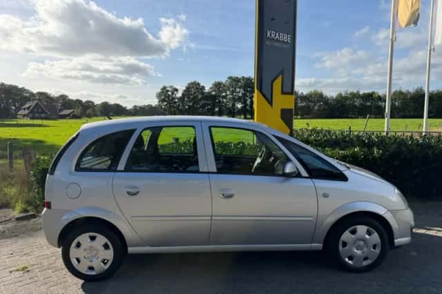 Opel Meriva (2006) thumbnail 6
