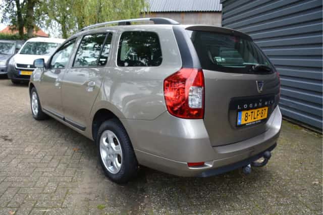 Dacia Logan (2014) thumbnail 5
