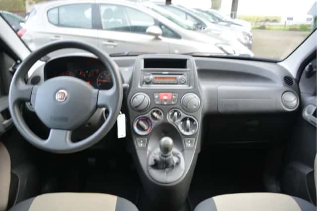 Fiat Panda (2008) thumbnail 2