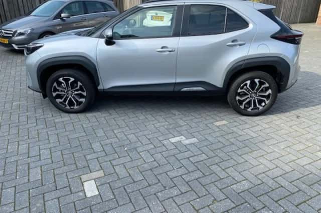 Toyota Yaris Cross (2026) thumbnail 3