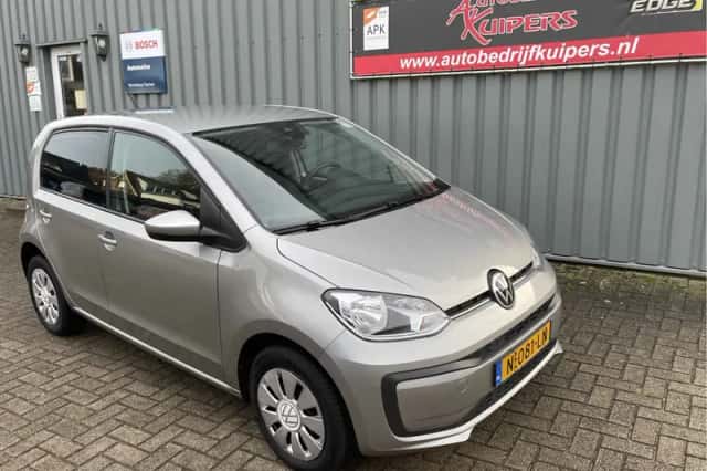 Volkswagen Up! (2021) thumbnail 1