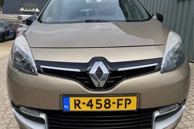 Renault Grand Scénic (2014) thumbnail 5