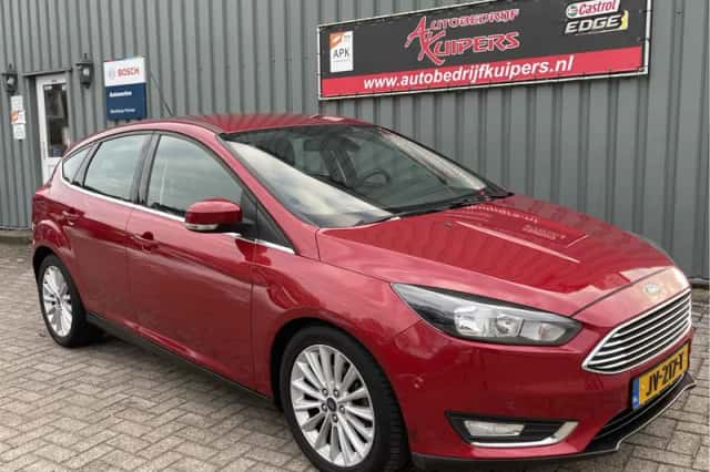 Ford Focus (2016) thumbnail 1