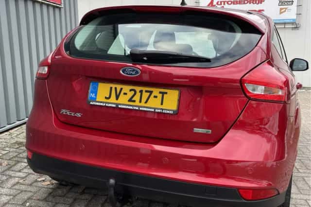 Ford Focus (2016) thumbnail 6