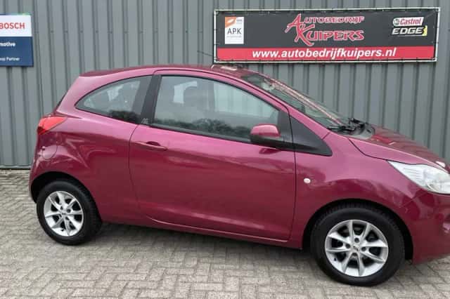 Ford Ka (2010) thumbnail 3