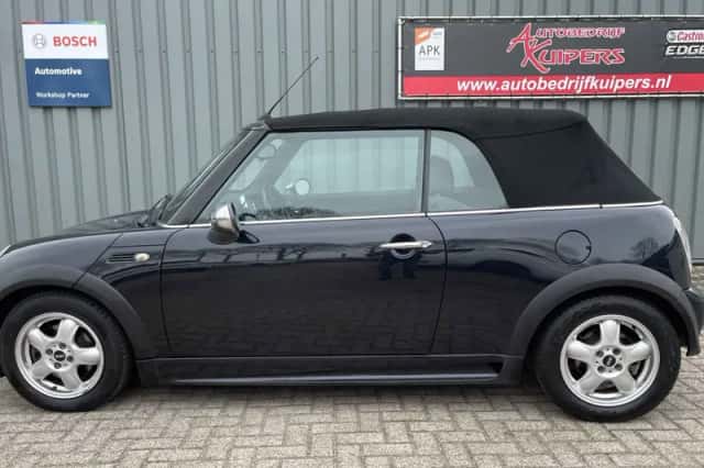 MINI Cooper (2007) thumbnail 4