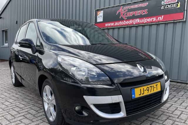 Renault Scénic (2009) thumbnail 1