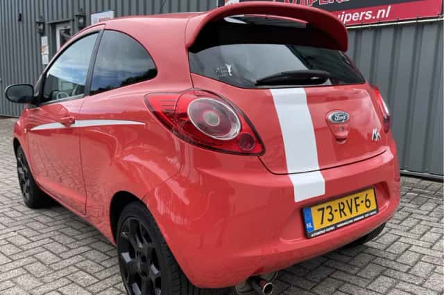 Ford Ka (2011) thumbnail 2