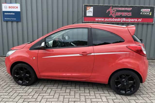Ford Ka (2011) thumbnail 4