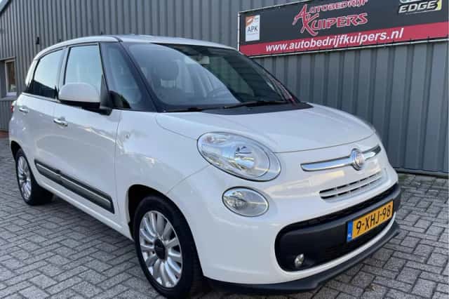 Fiat 500L (2013) thumbnail 1
