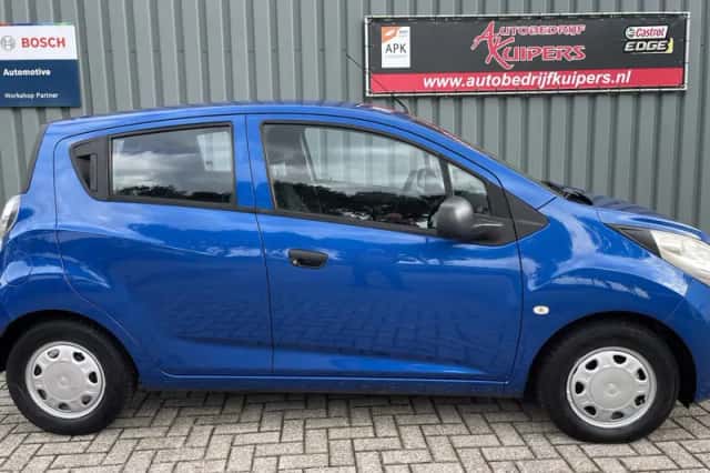 Chevrolet Spark (2012) thumbnail 3