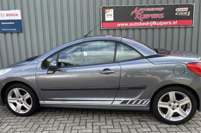 Peugeot 207 (2009) thumbnail 4