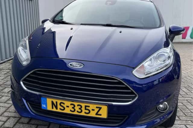 Ford Fiesta (2017) thumbnail 5