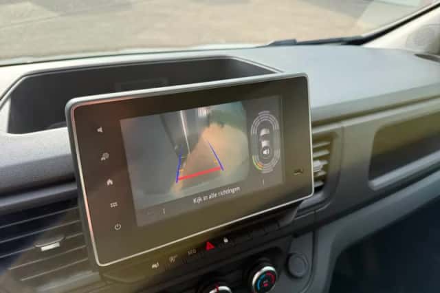 Renault Trafic (2023) thumbnail 4