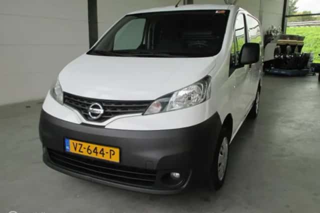 Nissan NV200 (2016) thumbnail 1