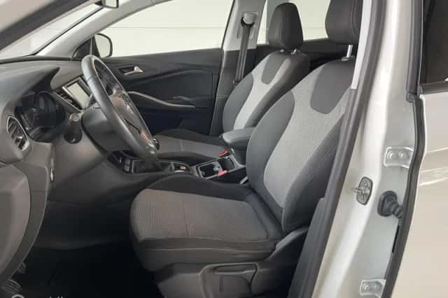 Opel Grandland (2020) thumbnail 6