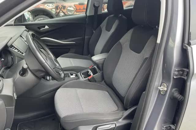 Opel Grandland (2019) thumbnail 6