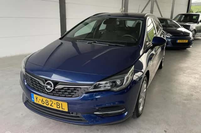 Opel Astra (2020) thumbnail 1