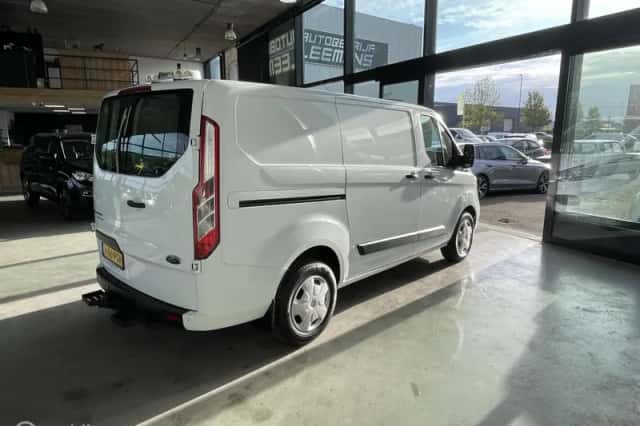 Ford Transit Custom (2020) thumbnail 4