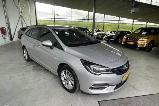 Opel Astra (2020) thumbnail 5