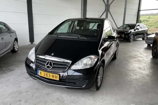 Mercedes-Benz A-Klasse (2009) thumbnail 1