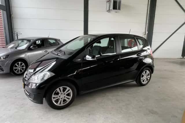 Mercedes-Benz A-Klasse (2009) thumbnail 2