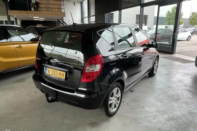 Mercedes-Benz A-Klasse (2009) thumbnail 4