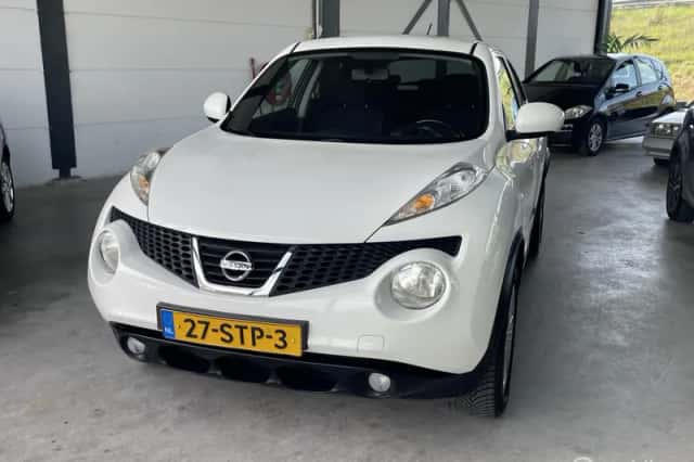 Nissan Juke (2011) thumbnail 1