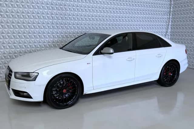 Audi A4 (2015) thumbnail 5