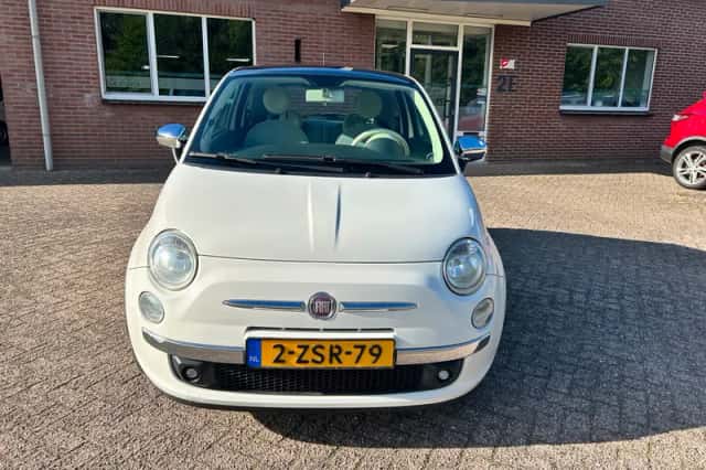 Fiat 500 (2008) thumbnail 2