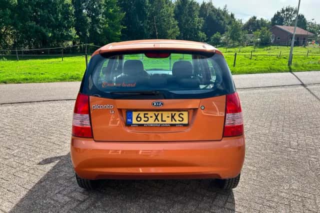 Kia Picanto (2007) thumbnail 6