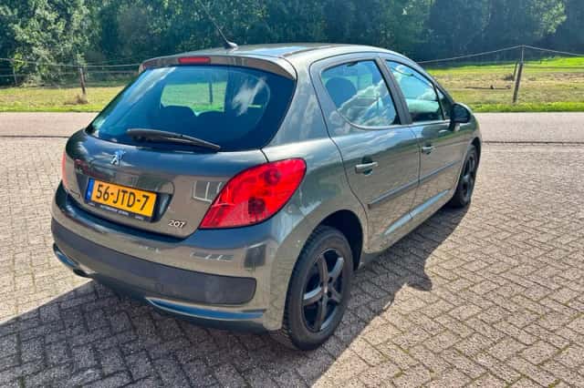 Peugeot 207 (2009) thumbnail 5