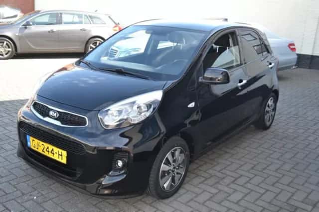 Kia Picanto (2015) thumbnail 1