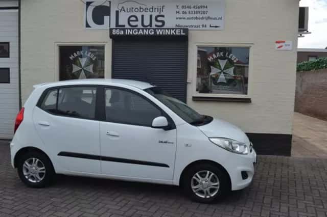 Hyundai i10 (2012) thumbnail 1