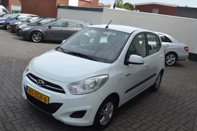 Hyundai i10 (2012) thumbnail 2